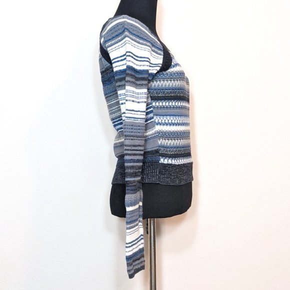 Free People Cropped Knit Long Sleeve Sweater SZ M - Picture 3 of 8